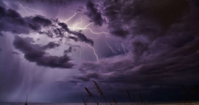 Les départements du Var et des Alpes Maritimes placés en vigilance orange pour pluie inondation